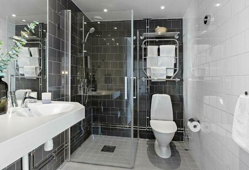 标准工作室, Forenom Hotel Kista