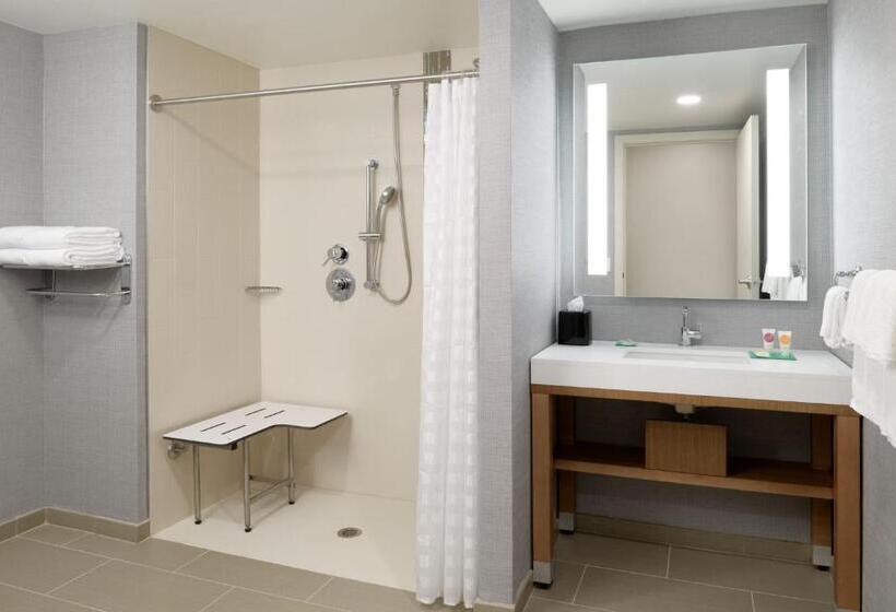 סוויטה מותאמת לאדם עם מוגבלויות, Hyatt Place Emeryville/san Francisco Bay Area