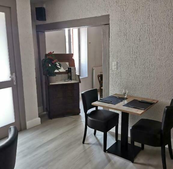 غرفة قياسية, Le P'tit Bouchon