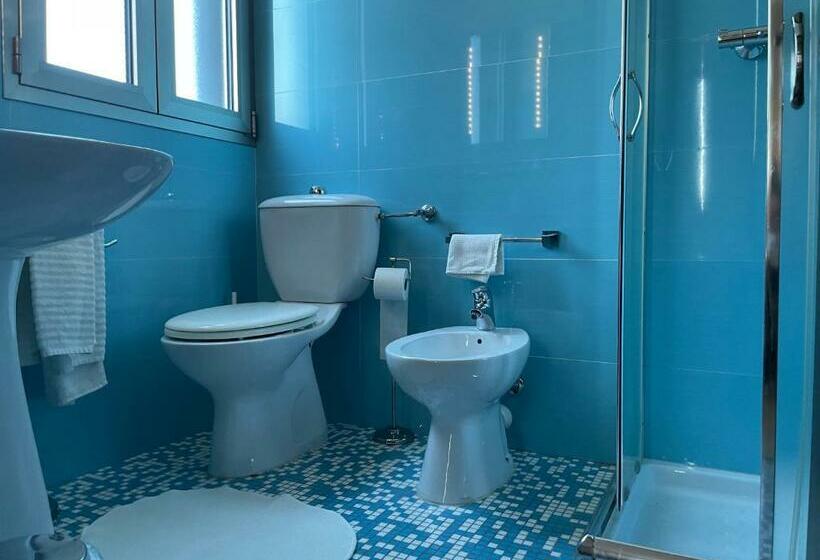 Номер Deluxe, Noventa