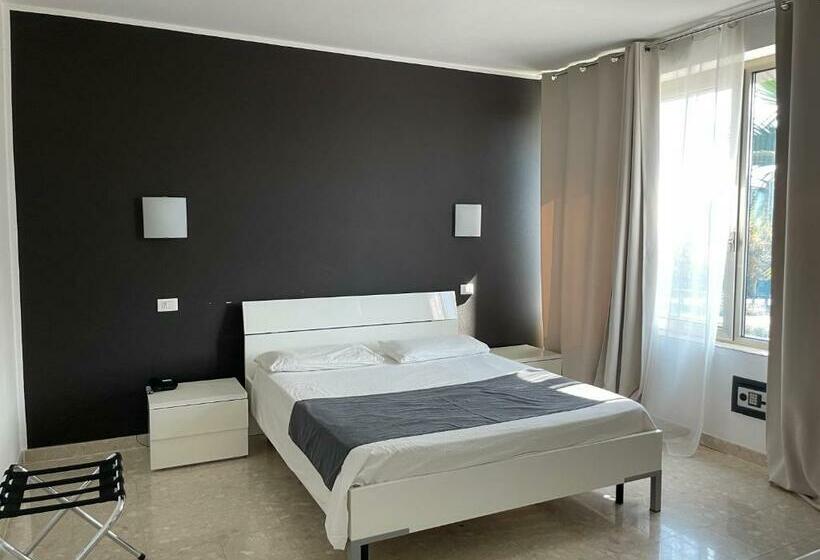 Четырехместный Номер Deluxe, Noventa