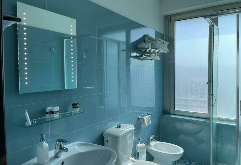 Четырехместный Номер Deluxe, Noventa