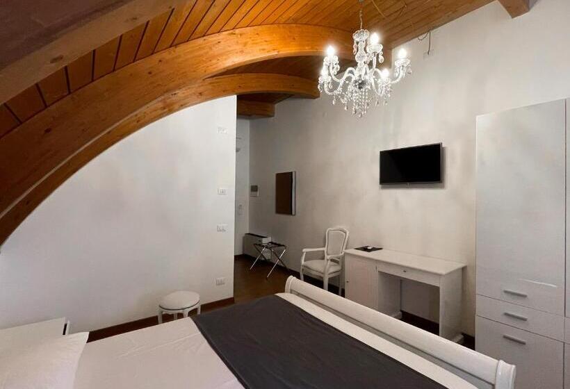 Номер Superior, Noventa