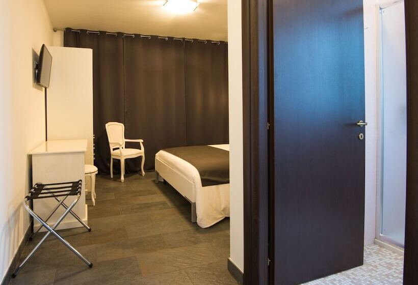 Номер Deluxe, Noventa