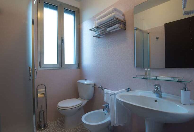 Номер Deluxe, Noventa