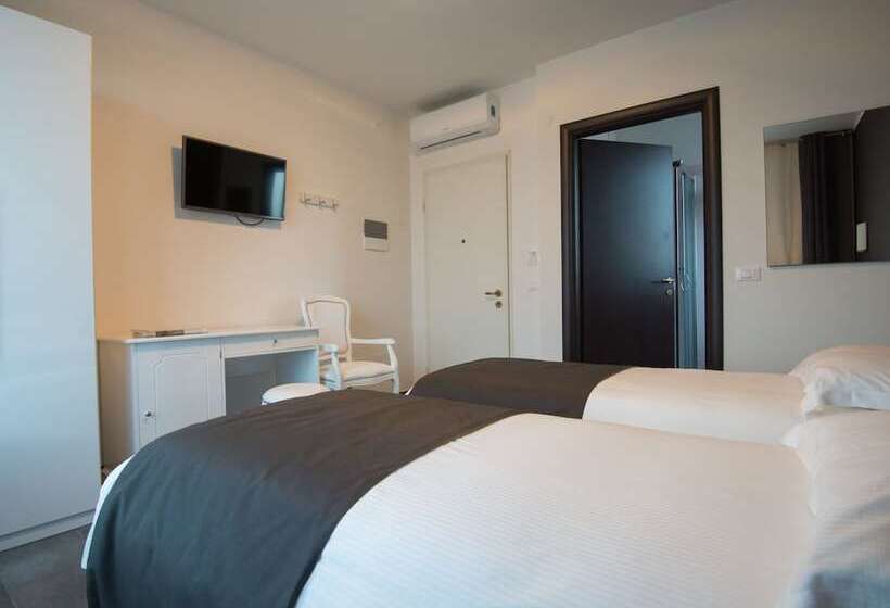 Номер Deluxe, Noventa