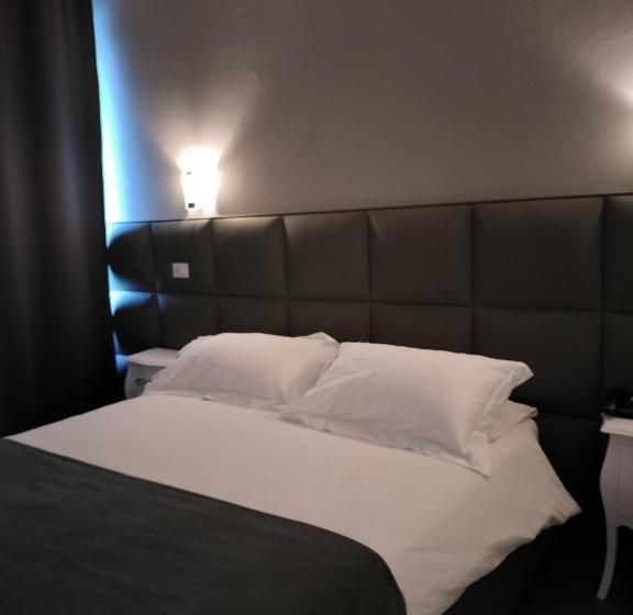 Номер Deluxe, Noventa