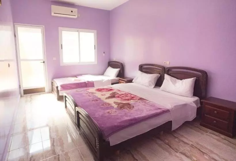 اتاق استاندارد سه نفره, Kasbah Hotel Camping Jurassique