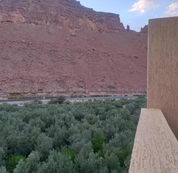 اتاق استاندارد یک نفره, Kasbah Hotel Camping Jurassique