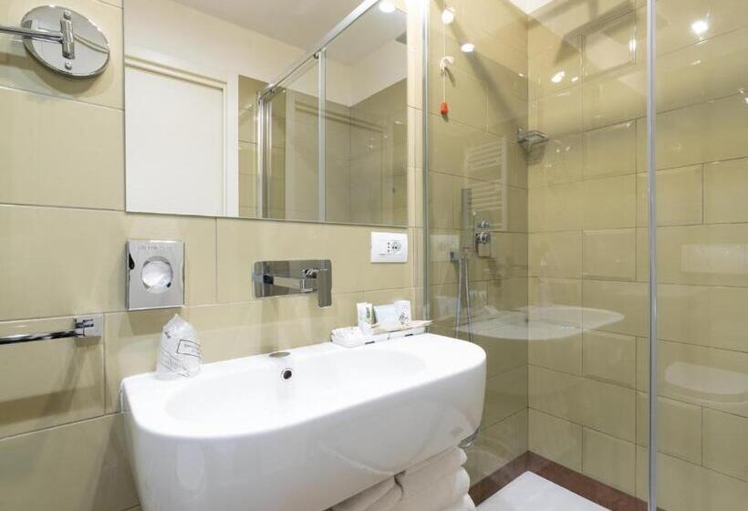 带观景的豪华间, Castello Guest House Milano