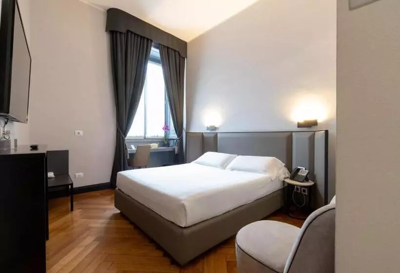 اتاق لوکس با چشم‌انداز, Castello Guest House Milano