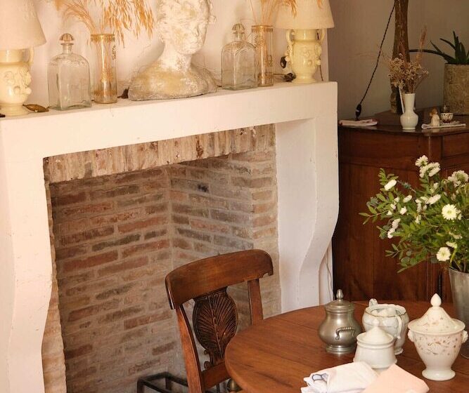 Номер Стандарт Вид на Сад, La Maison D Aline   Honfleur   Maison D Hôte De Charme A La Normande