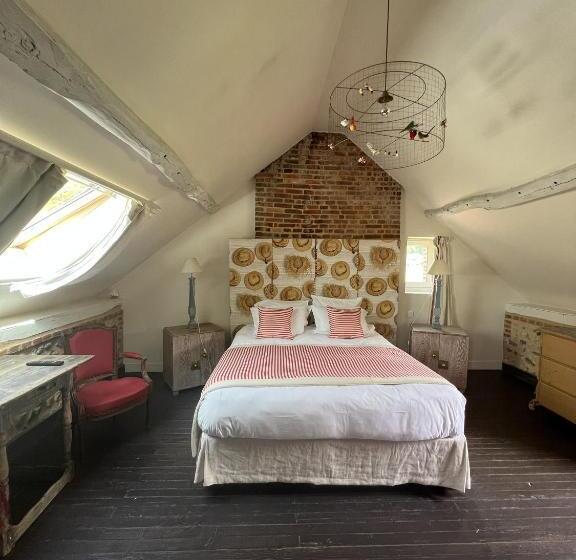 Номер Стандарт Вид на Сад, La Maison D Aline   Honfleur   Maison D Hôte De Charme A La Normande