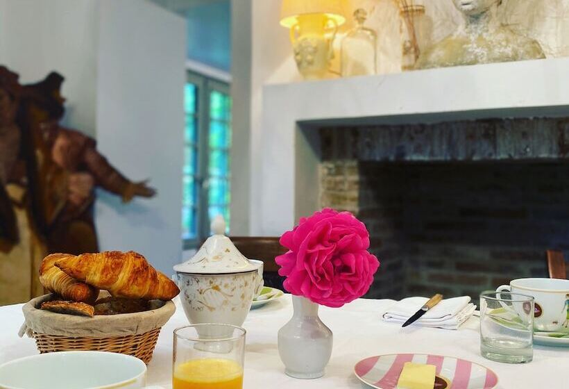 Номер Стандарт Вид на Сад, La Maison D Aline   Honfleur   Maison D Hôte De Charme A La Normande