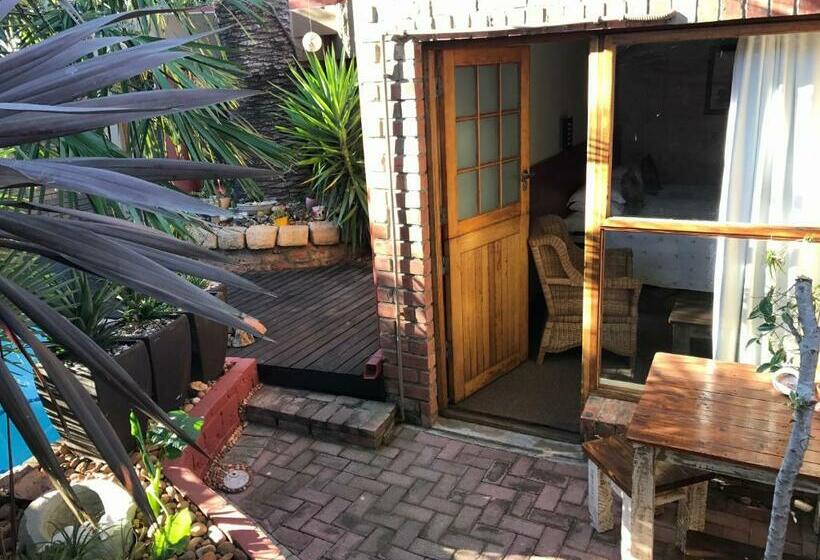 Номер Стандарт, A La Martha S Airport Guest House