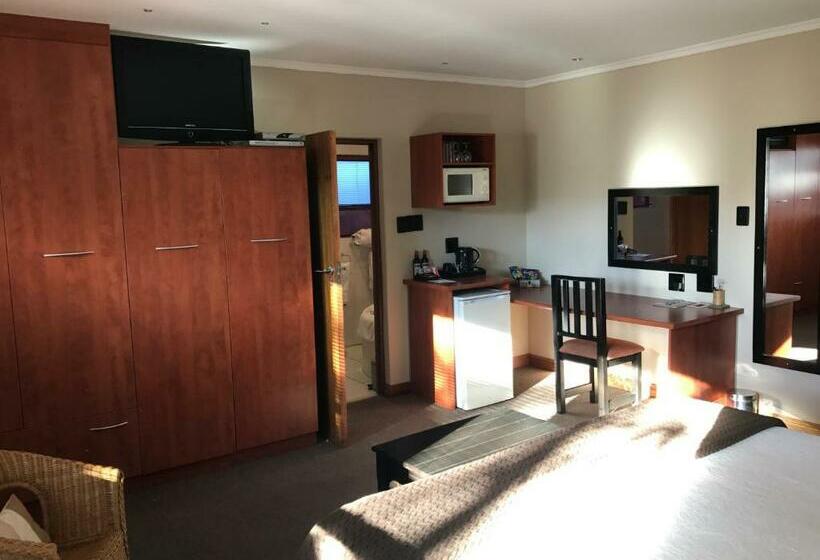 Номер Стандарт, A La Martha S Airport Guest House