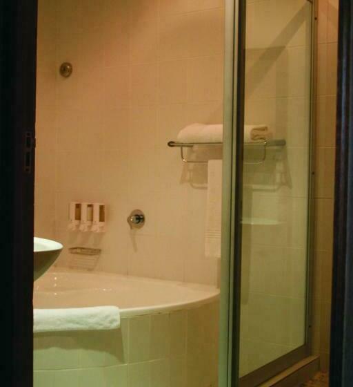 Номер Стандарт, A La Martha S Airport Guest House