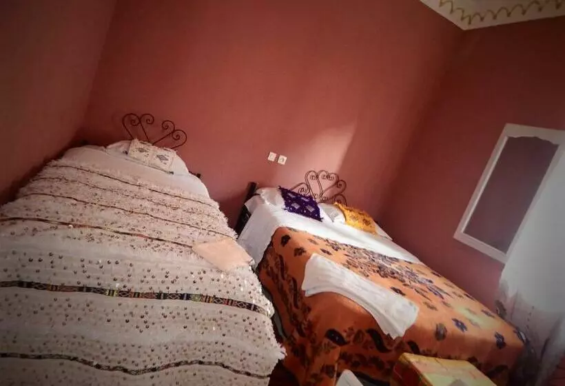 اتاق استاندارد سه تخته با بالکن, Myhouse Todgha