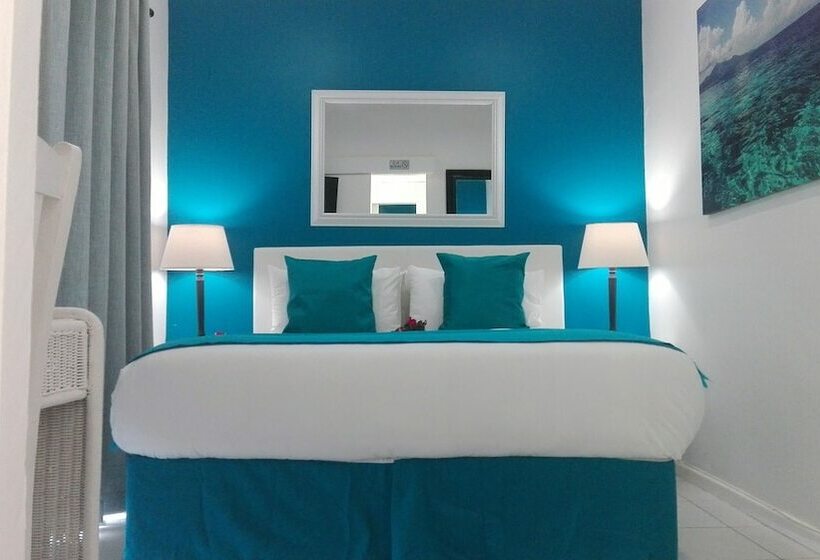 Семейный Номер, Saldanha Bay Lodge
