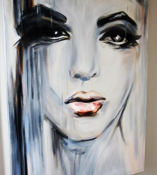 آپارتمان 1 خوابه, Avemore Lagratitude No 6 With Backup Power For Loadshedding