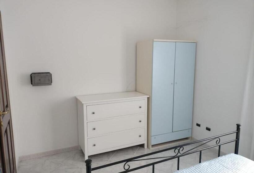 آپارتمان سوپریور 1 خوابه, Bandi House