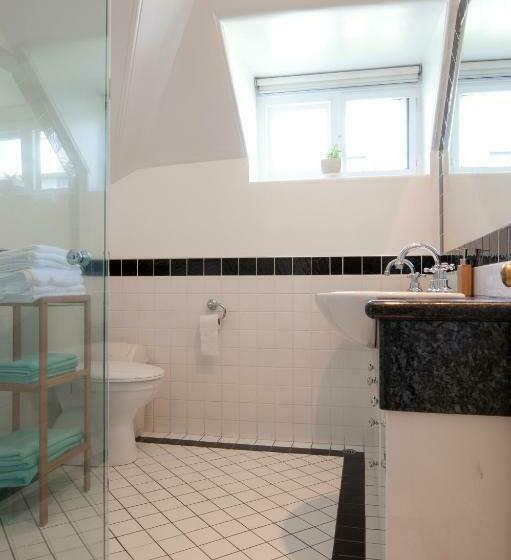 חדר סטנדרט חדר אמבטיה משותף, Lowena Cafe And Accommodation