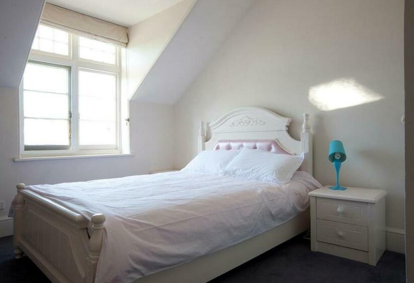 חדר סטנדרט חדר אמבטיה משותף, Lowena Cafe And Accommodation