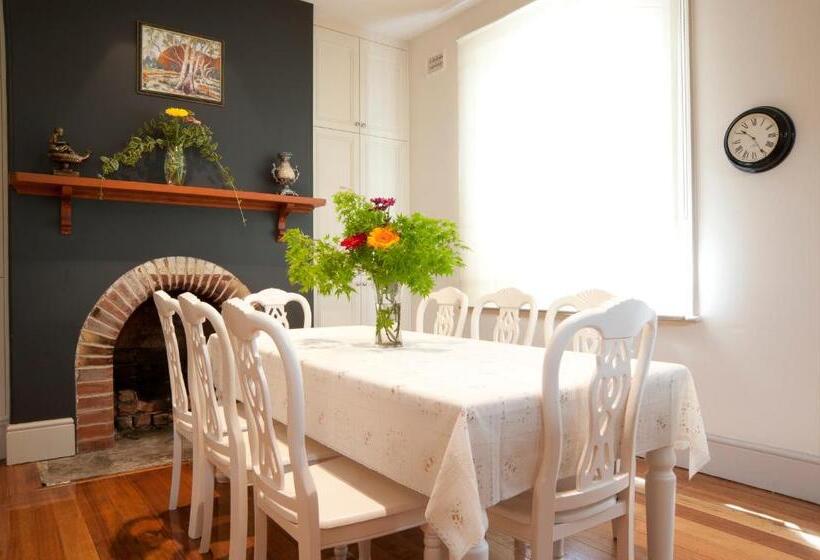 חדר סטנדרט שתי מיטות זוגיות, Lowena Cafe And Accommodation