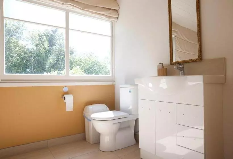 Standard-huone 2 Parivuodetta, Lowena Cafe And Accommodation