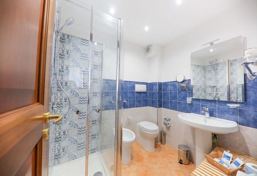 Triple Room Sea View, Cefalu In Blu