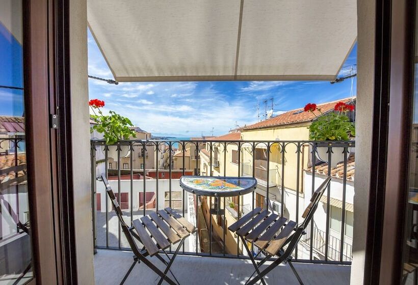 豪华海景房, Cefalu In Blu