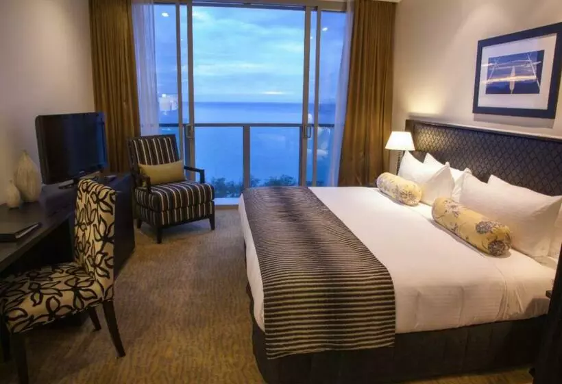 キングサイズベッドのエクゼクティブルーム, Grand Papua Hotel, A Member Of Radisson Individuals