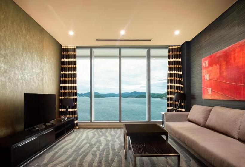 プレジデントスイートルーム, Grand Papua Hotel, A Member Of Radisson Individuals