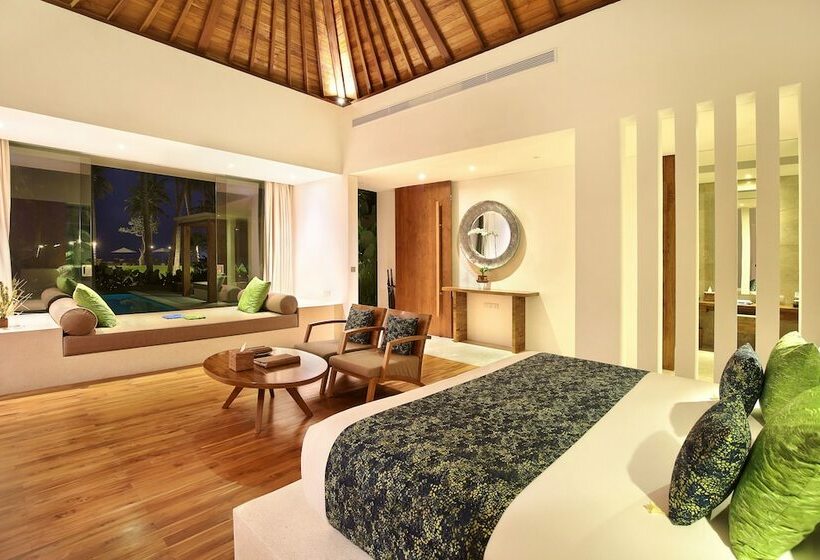 فيلا ديلوكس غرفة نوم, Candi Beach Villas