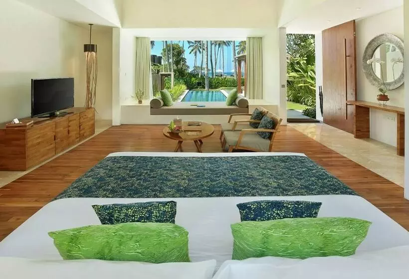 ویلای لوکس 1 خوابه, Candi Beach Villas