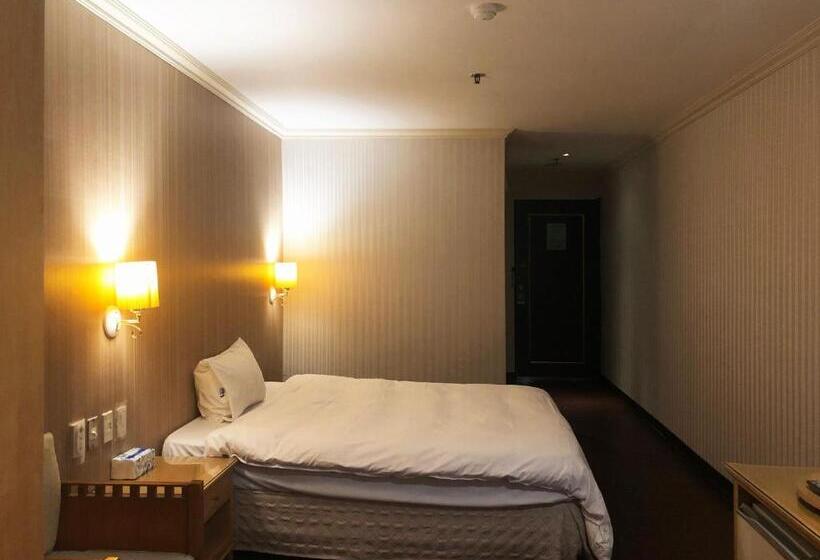 اتاق استاندارد, Hermes