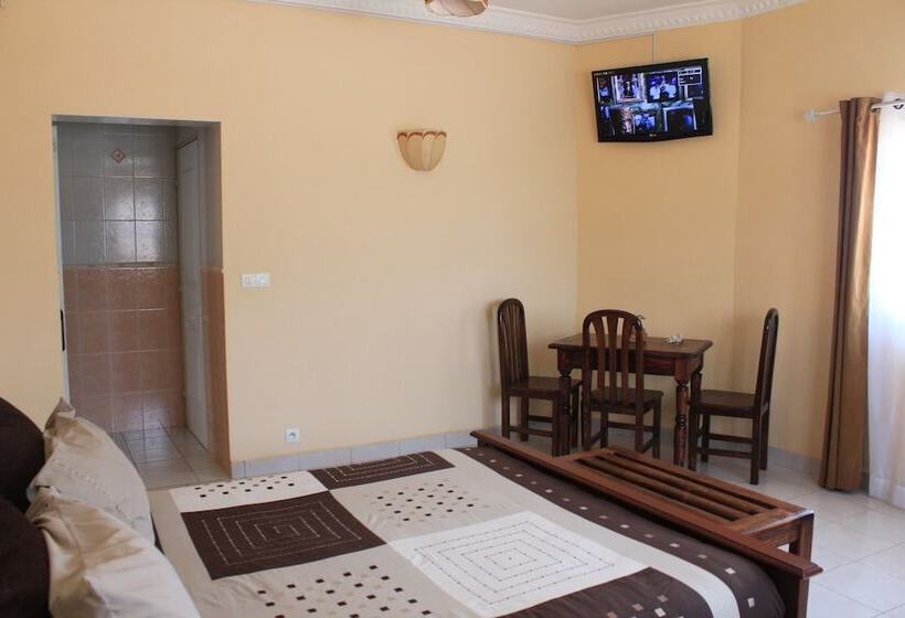 اتاق استاندارد, K.méléon Hôtel