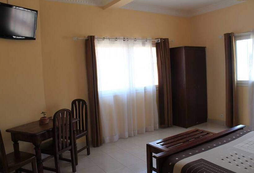 اتاق استاندارد, K.méléon Hôtel