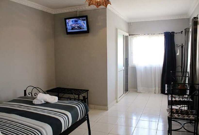 اتاق استاندارد, K.méléon Hôtel