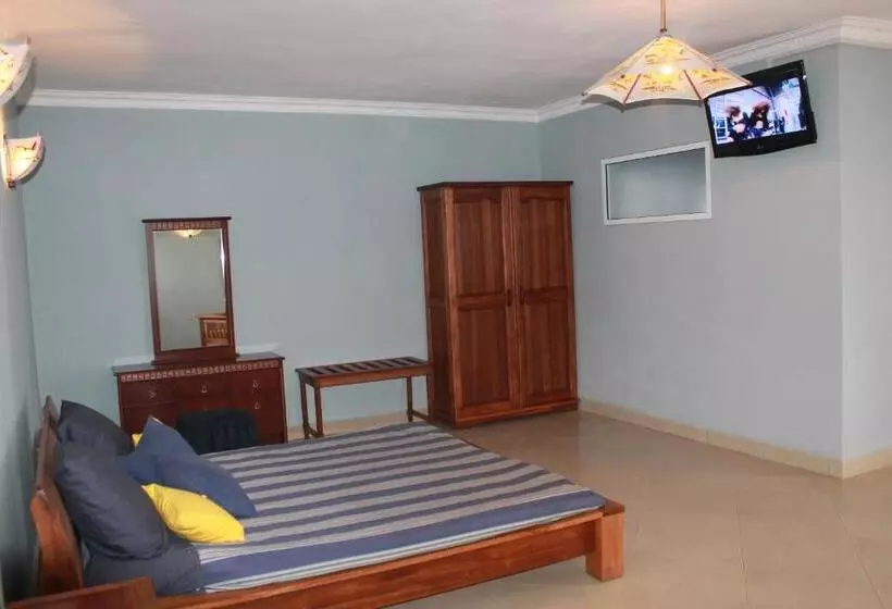اتاق استاندارد با بالکن, K.méléon Hôtel