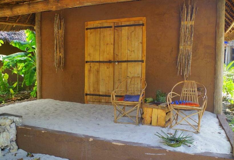 בונגלו סטנדרט עם נוף לגינה, Mwezi Boutique Resort