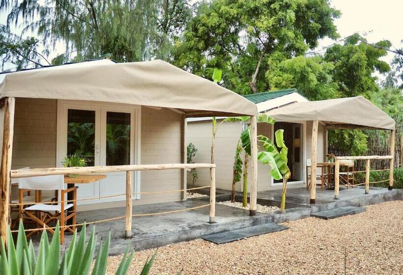 חדר סטנדרט נוף לגינה, Mwezi Boutique Resort