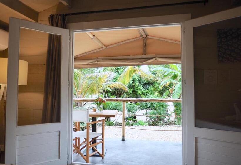 חדר סטנדרט נוף לגינה, Mwezi Boutique Resort