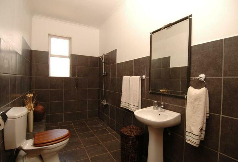 חדר סטנדרט, Normann Safari Bush Lodge