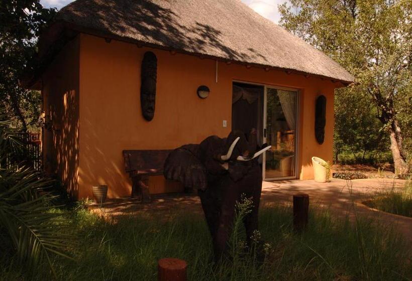 בקתת חדר, Normann Safari Bush Lodge