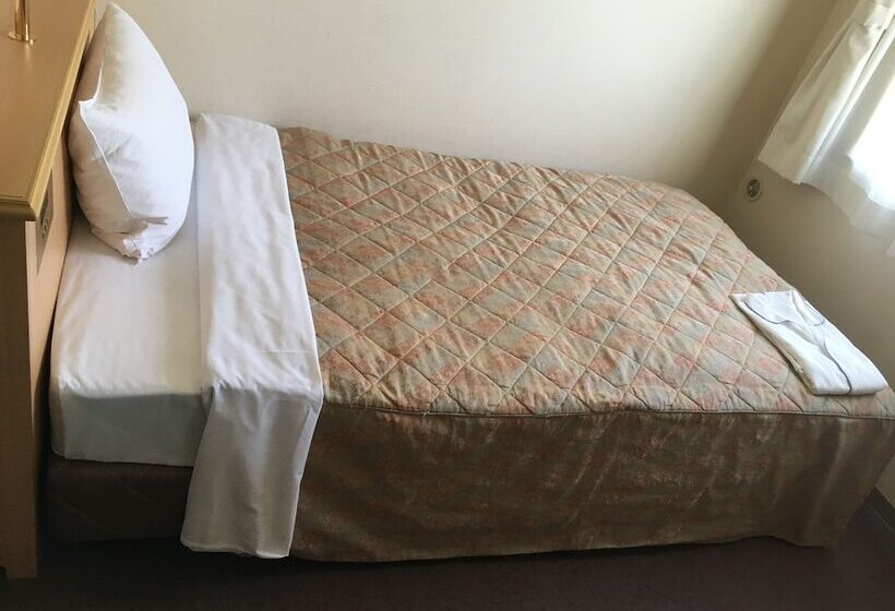 Standard Egyágyas Szoba, Saga Idaimae Green