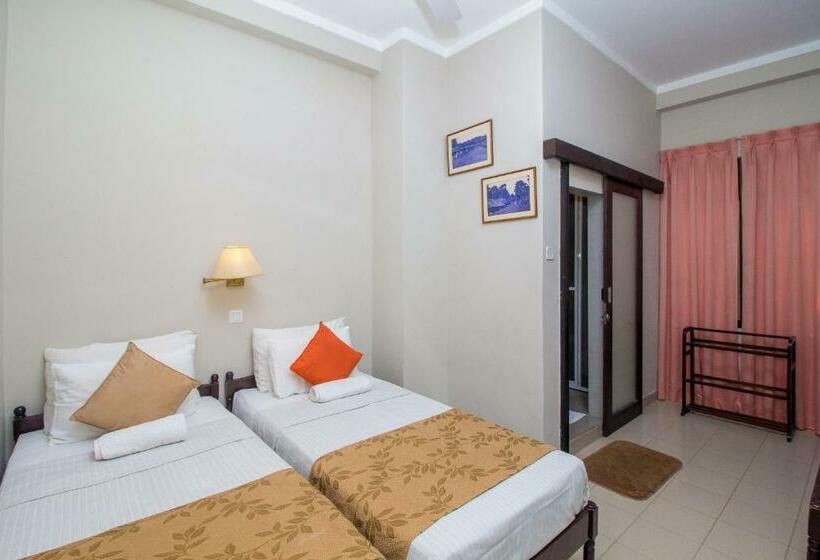 חדר אקונומי, Sevana City