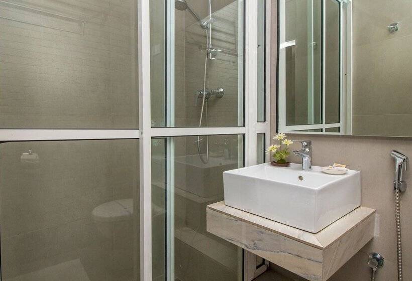 חדר אקונומי, Sevana City