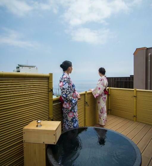 חדר סטנדרט לארבעה, Shinyu No Yado Sazana