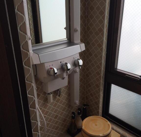 חדר סטנדרט יחיד, Shinyu No Yado Sazana